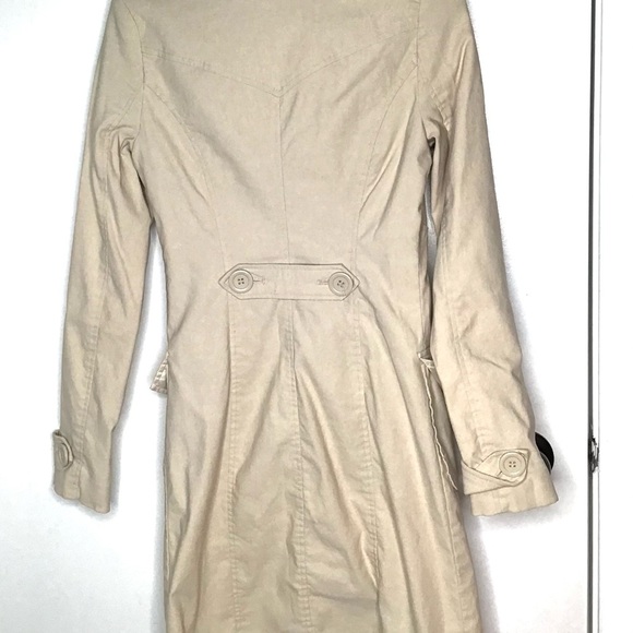 Dynamite Cream Trench Coat Size 1 Pre-Loved Barely Worn Lined Inside - Picture 3 of 11